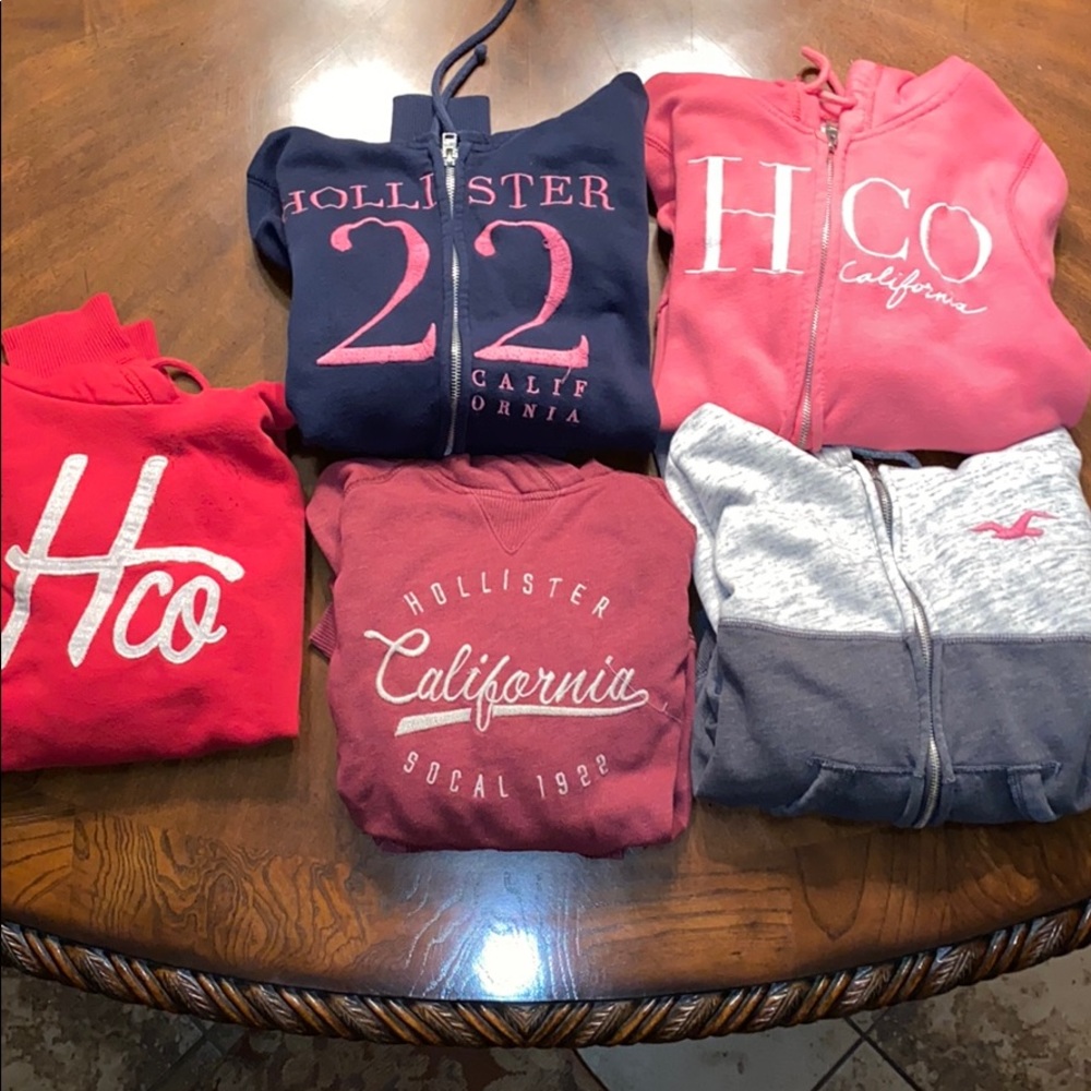 Hollister 3 zip up & 2 sweatshirts